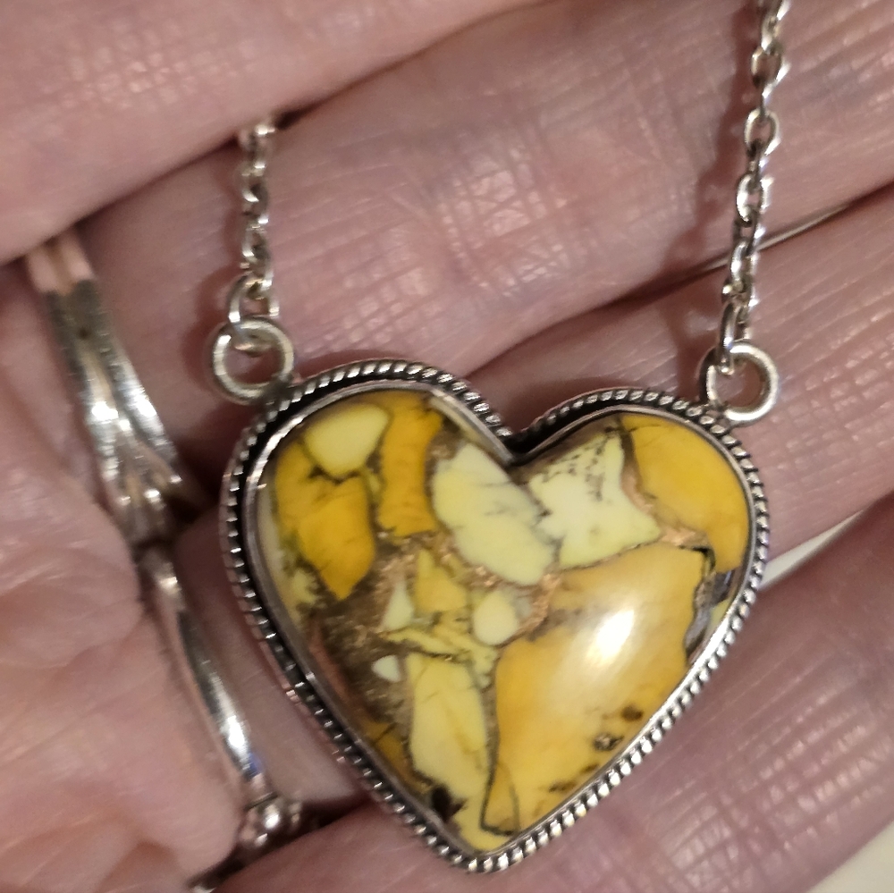 925 Silver And Yellow Stone Heart Necklace - Picture 3 of 7